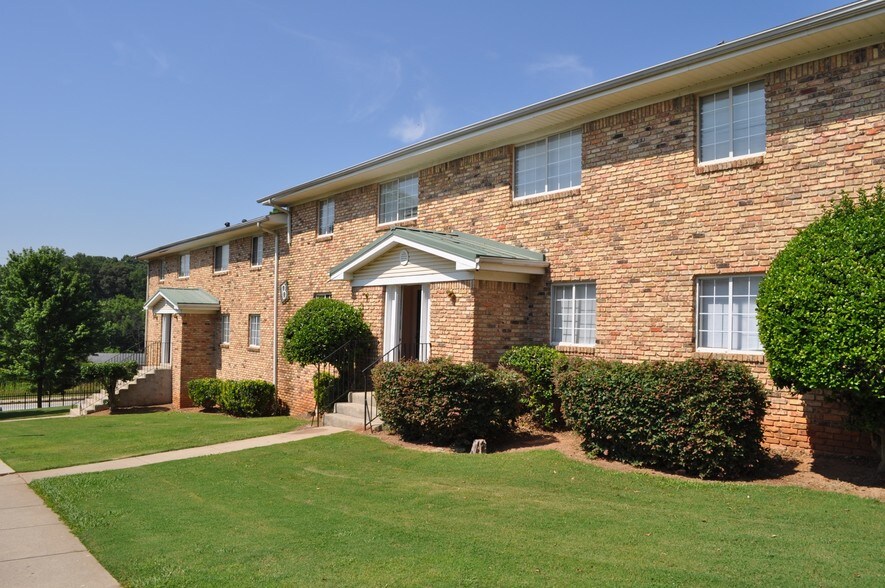 2045-2065 Alison Ct SW, Atlanta, GA à vendre - Photo principale – Image 1 sur 19