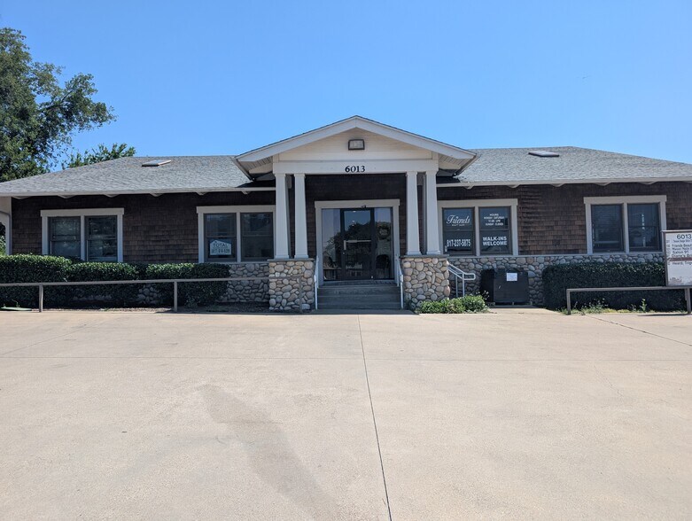 4516 Boat Club Rd, Fort Worth, TX à louer - Photo de l’immeuble – Image 3 sur 15