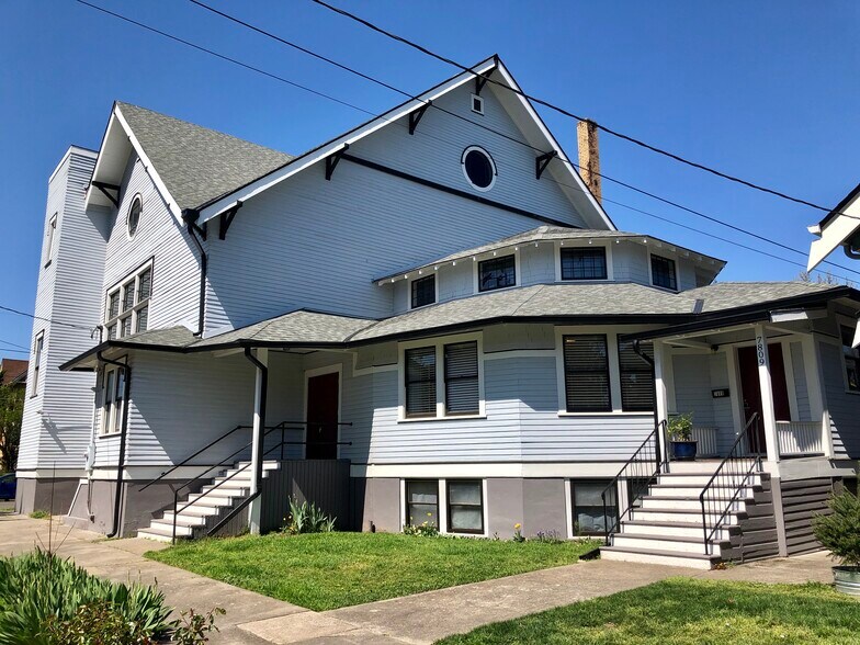 7809 NE Everett St, Portland, OR à vendre - Photo de l’immeuble – Image 1 sur 52