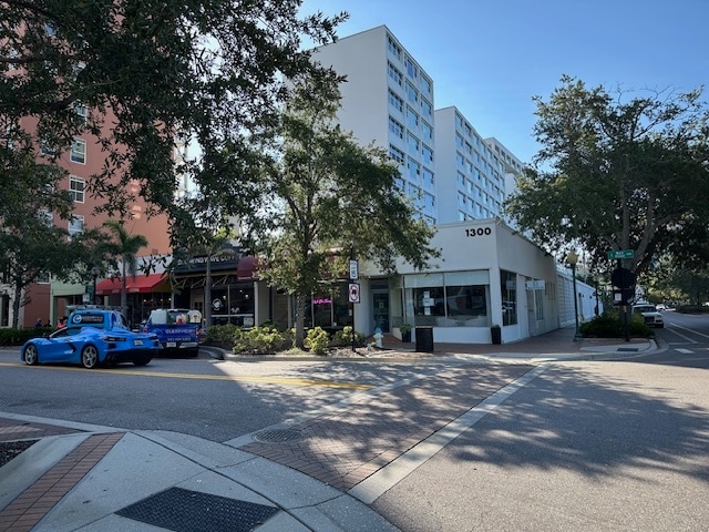 1300 Main St, Sarasota, FL à louer Photo intérieure– Image 1 sur 4