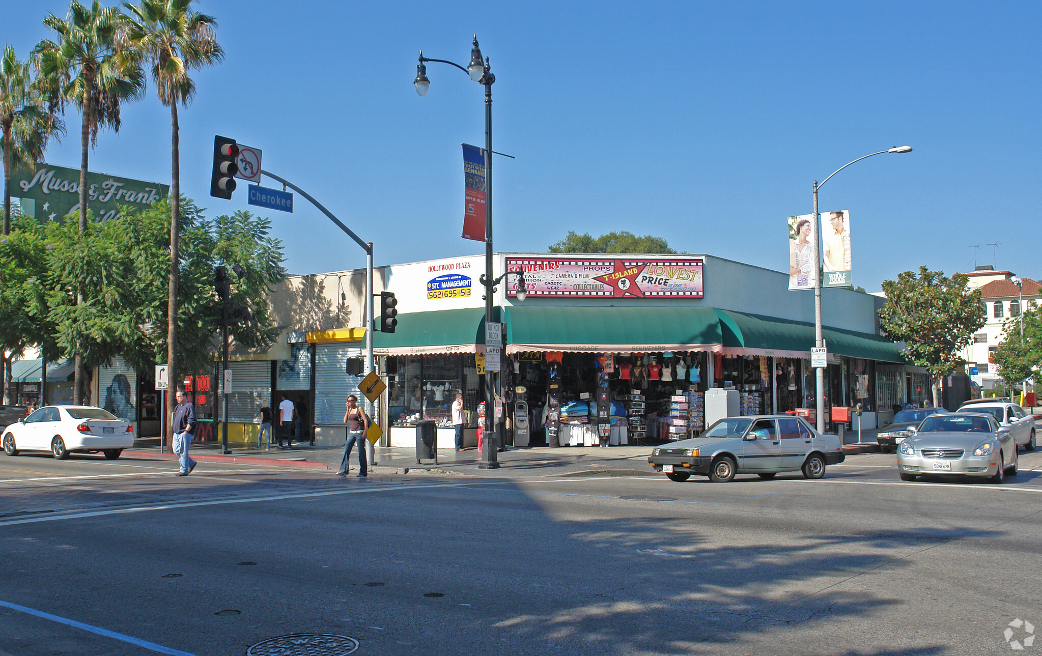 6655 Hollywood Blvd, Los Angeles, CA à louer Photo principale– Image 1 sur 3