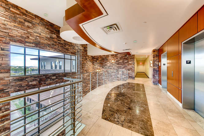 10777 W Twain Ave, Las Vegas, NV à vendre - Photo intérieure – Image 3 sur 8