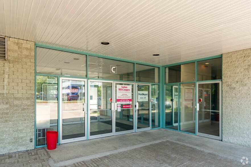 4780 Rue Saint-Félix, Saint-augustin-de-desmaures, QC à louer - Photo de l’immeuble – Image 3 sur 3