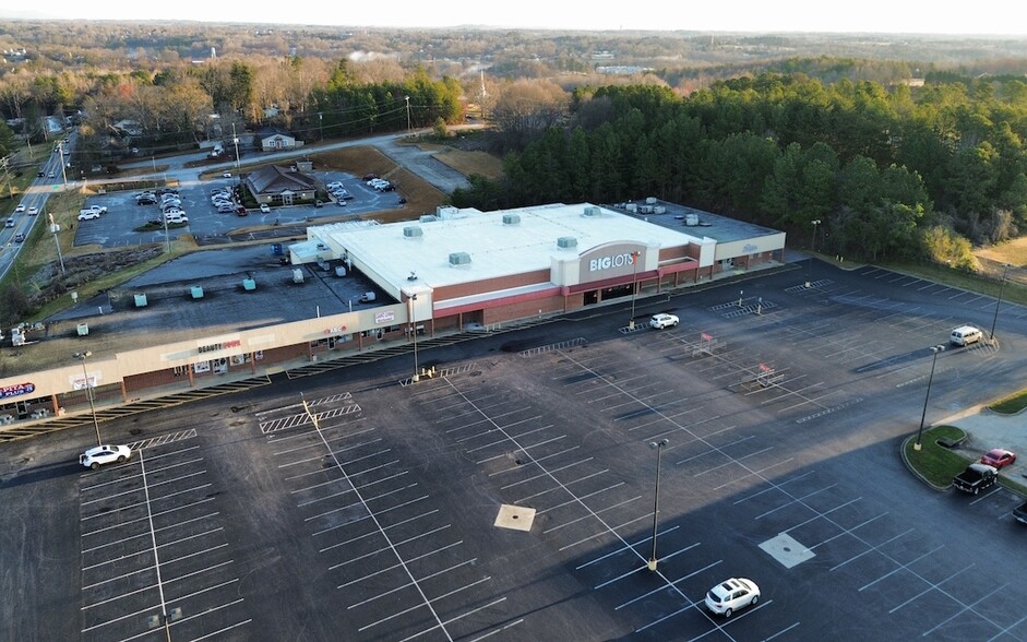 14152-14166 E Wade Hampton Blvd, Greer, SC à louer - Photo de l’immeuble – Image 2 sur 4