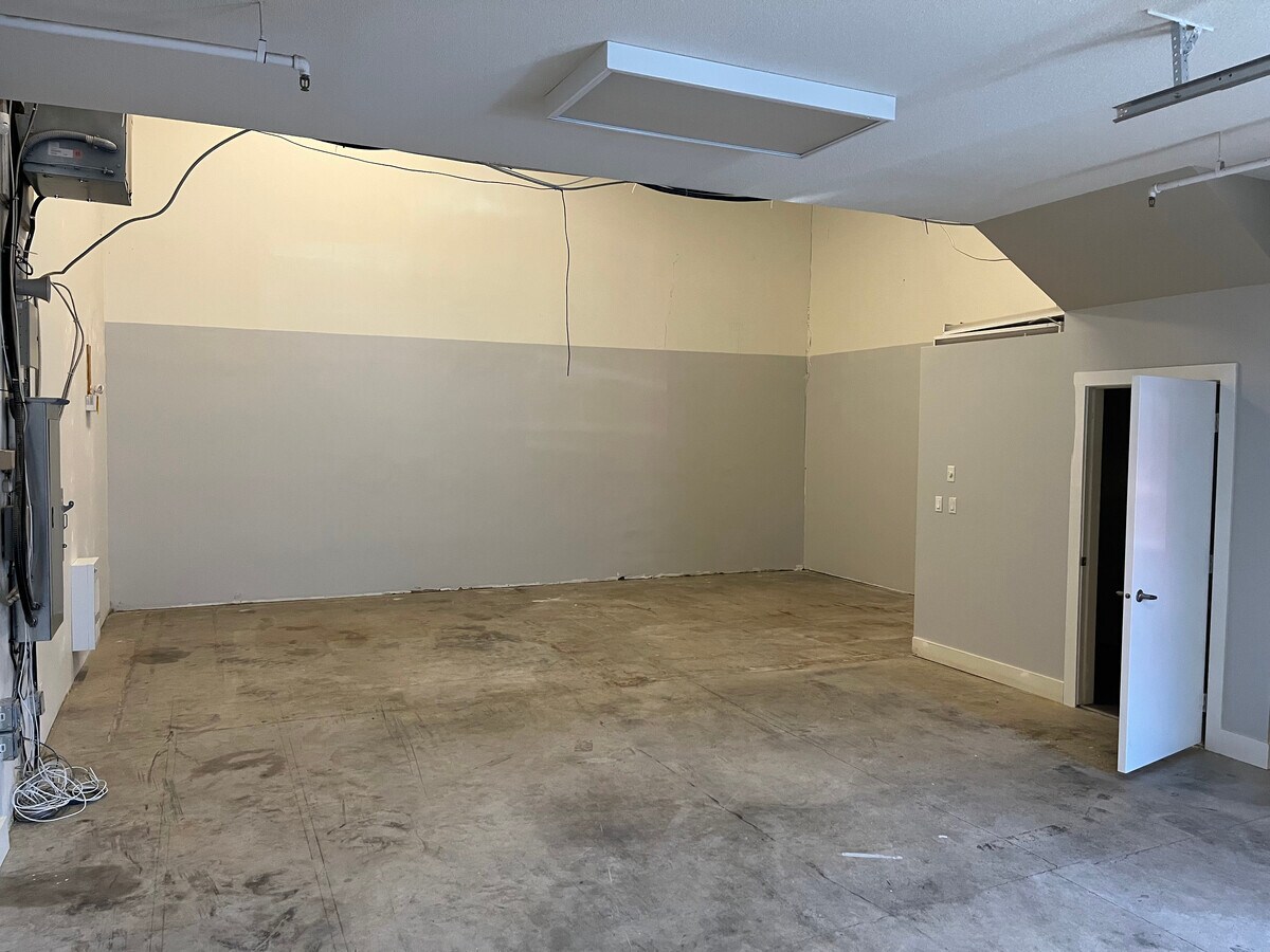 628 E Kent Ave S, Vancouver, BC V5X 0B1 - Lot 171 - - Photo intérieure - Image 1 of 2