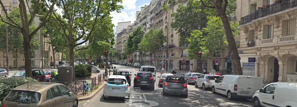 Local commercial dans Paris à louer Photo de l’immeuble– Image 1 sur 3