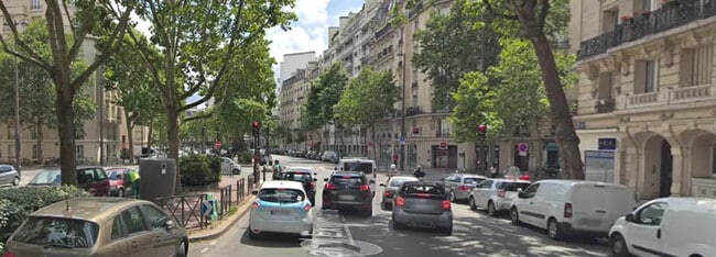 Plus de détails pour Local commercial à louer