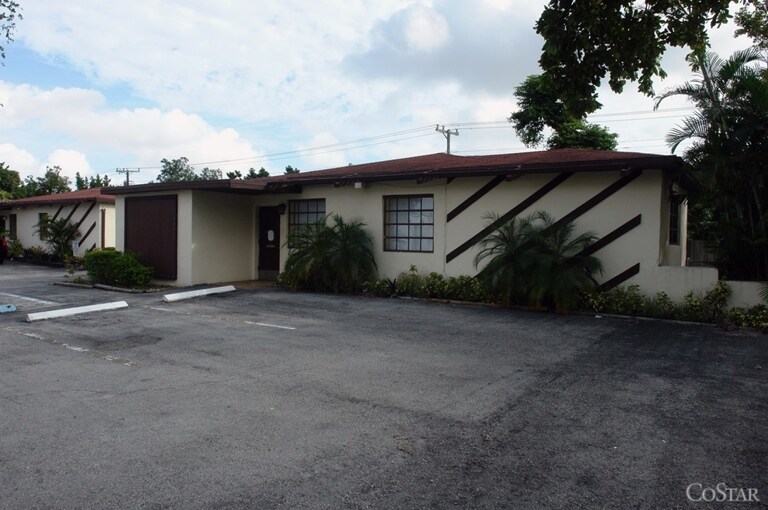 16811 NE 6th Ave, Miami, FL à vendre - Photo principale – Image 1 sur 94