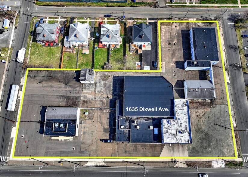 1635 Dixwell Ave, Hamden portefeuille de 3 biens à vendre sur LoopNet.fr - Photo de l’immeuble – Image 2 sur 16