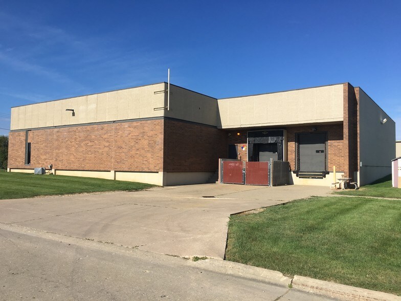 2305 W Altorfer Rd, Peoria, IL à louer - Photo de l’immeuble – Image 2 sur 3