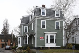 Plus de détails pour 370 Washington St, Brookline, MA - Bureau à vendre