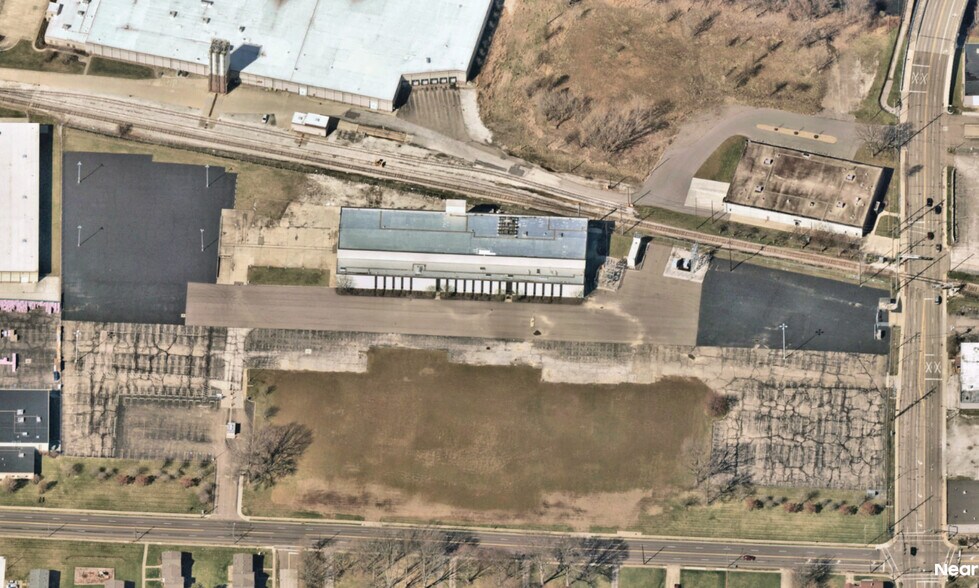 S Van Buren Ave, Barberton, OH à vendre - Photo principale – Image 1 sur 4