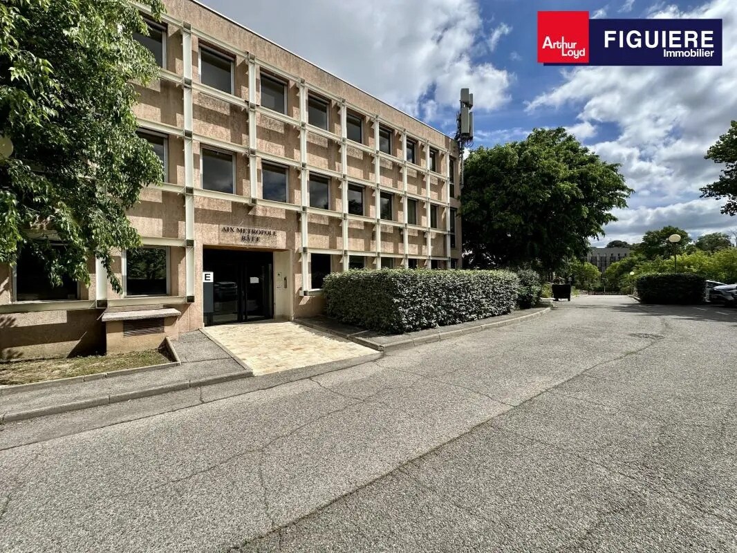 30 Avenue Henri Malacrida, Aix-en-Provence à louer Photo de l’immeuble– Image 1 sur 3