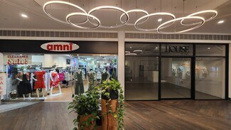 Plus de détails pour 565 Bernard Ave, Kelowna, BC - Local commercial à louer