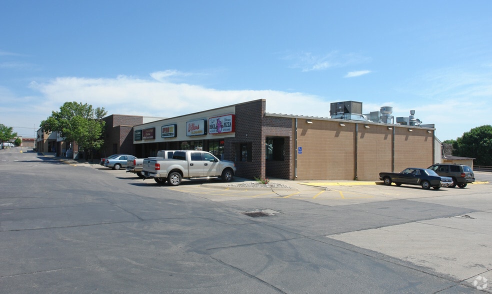 1401 Superior St, Lincoln, NE à louer - Photo principale – Image 2 sur 10