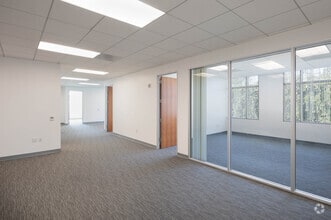 15 Enterprise, Aliso Viejo, CA à louer Numérisation 3D Matterport– Image 1 sur 11