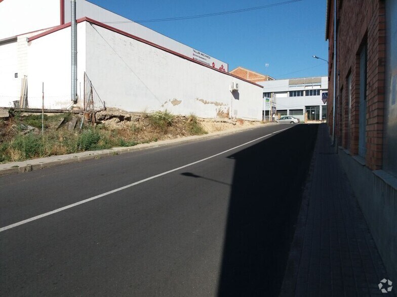 Terrain dans Segovia, Segovia à vendre - Photo de l’immeuble – Image 2 sur 9