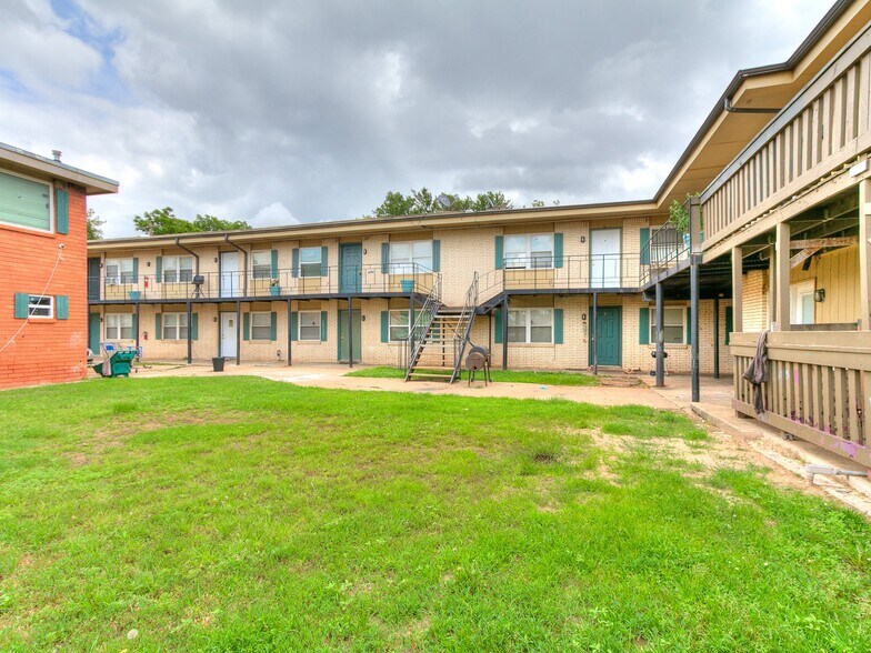1731 NW 32nd St, Oklahoma City, OK à vendre - Photo de l’immeuble – Image 2 sur 49
