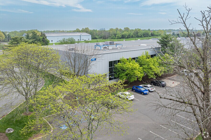 100 Randolph Rd, Somerset, NJ à louer - Photo principale – Image 1 sur 6