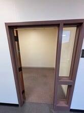 28 Vernon St, Brattleboro, VT à louer Photo intérieure– Image 1 sur 5