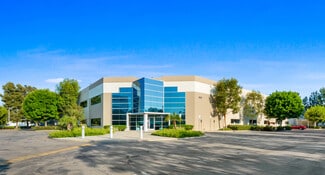 Plus de détails pour 550 Burning Tree Rd, Fullerton, CA - Industriel/Logistique à louer