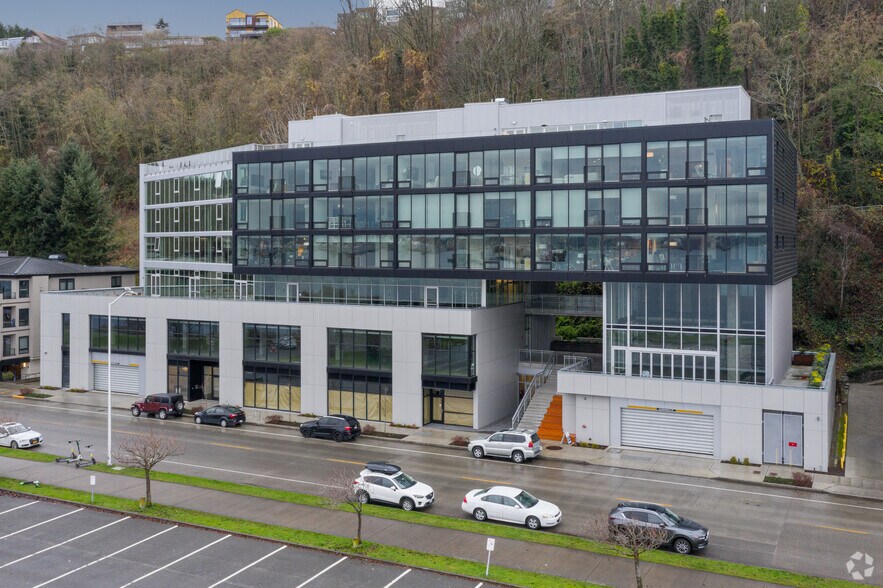 1307 Harbor Ave SW, Seattle, WA à louer - Photo principale – Image 1 sur 6