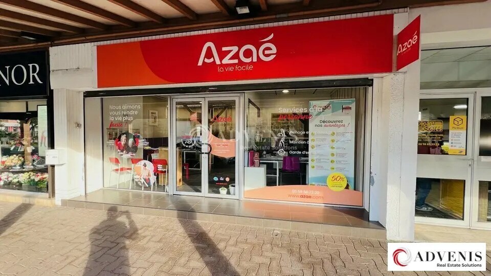 Local commercial dans Bruges à louer Photo de l’immeuble– Image 1 sur 7