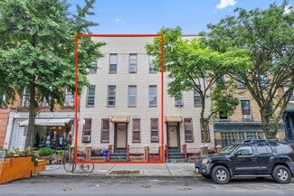 Plus de détails pour 102 Roebling St, Brooklyn, NY - Logement à vendre