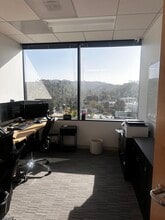 15260 ventura Blvd, Sherman Oaks, CA à louer Photo intérieure– Image 2 sur 11