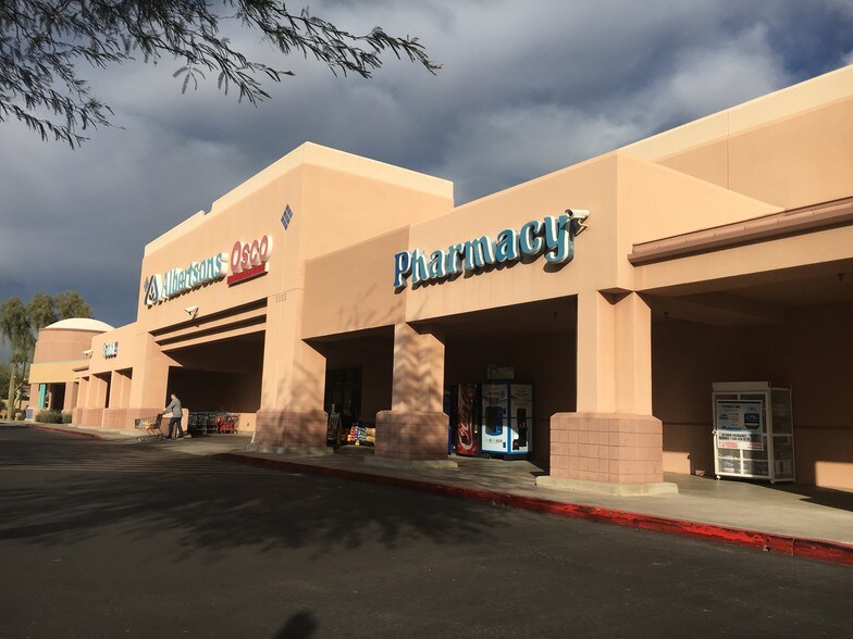 6989 N Hayden Rd, Scottsdale, AZ à louer - Photo de l’immeuble – Image 3 sur 3