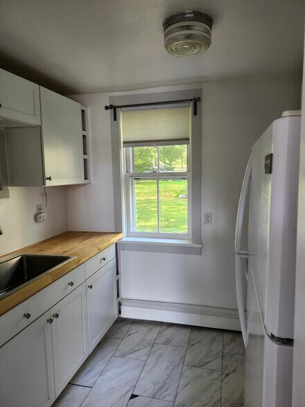 37-69 Ava Maria Dr, Phoenicia, NY à vendre - Photo de l’immeuble – Image 2 sur 10