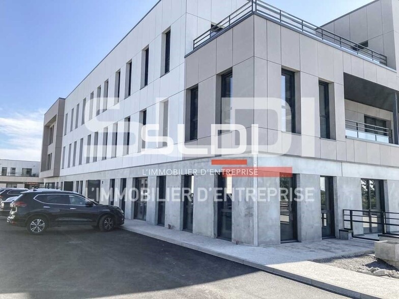 3 Avenue Edouard Herriot, Limas à vendre - Photo de l’immeuble – Image 1 sur 9