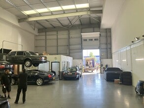 Bell Grn, Londres à louer Photo intérieure– Image 1 sur 2