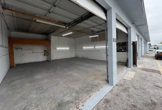7153 Southern Blvd, West Palm Beach, FL à louer Photo intérieure– Image 2 sur 5