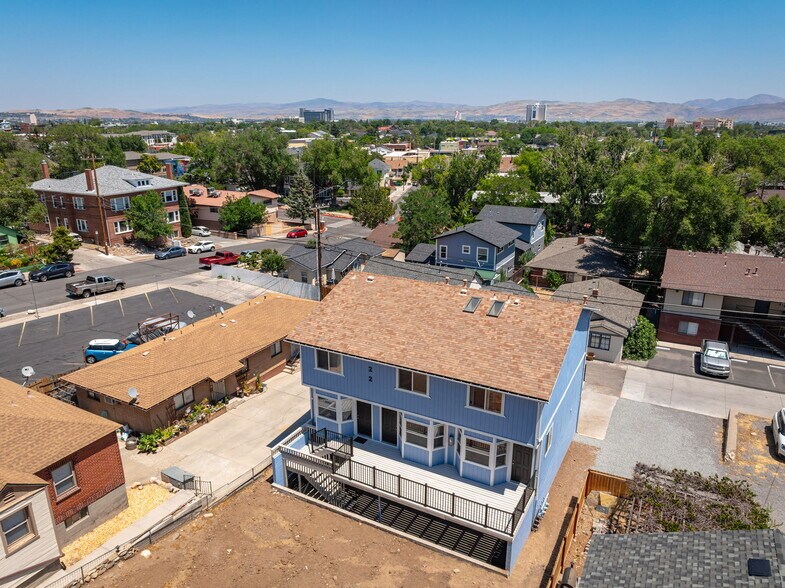 922 Plumas St, Reno, NV à vendre - Photo de l’immeuble – Image 2 sur 25