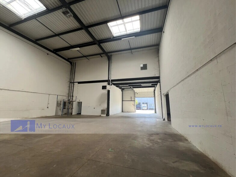 Industriel/Logistique dans Saint-Denis à louer - Photo intérieure – Image 2 sur 7