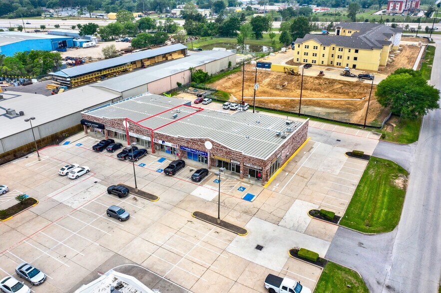 28155 Business State Highway 249 Pky, Tomball, TX à louer - Photo de l’immeuble – Image 3 sur 18