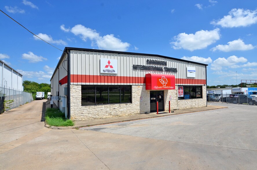 3301 N I-35, Round Rock, TX à louer - Photo de l’immeuble – Image 1 sur 9