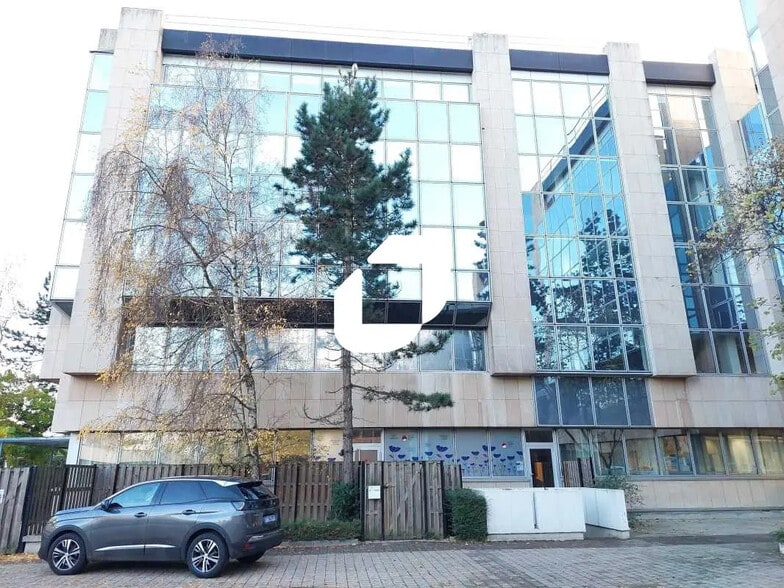 32-34 Avenue De L'Europe, Vélizy-Villacoublay à louer - Photo de l’immeuble – Image 3 sur 12