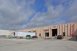 Plus de détails pour 950 W 13th St, Riviera Beach, FL - Industriel/Logistique à louer