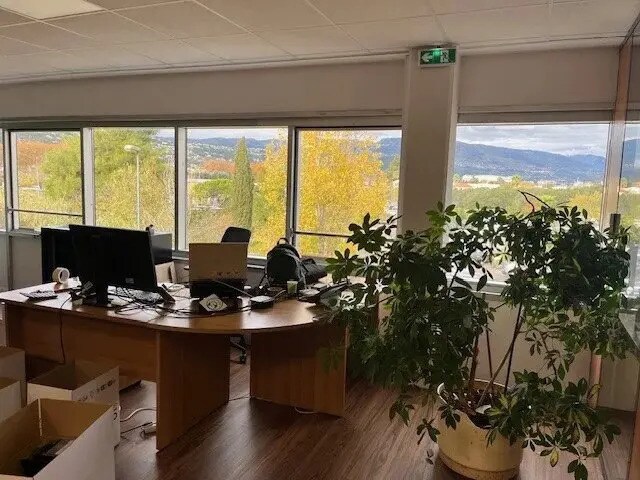Bureau dans Nice à louer - Photo intérieure – Image 1 sur 4