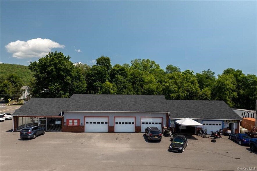 73-77 Kingston Ave, Port Jervis, NY à vendre - Photo de l’immeuble – Image 2 sur 6