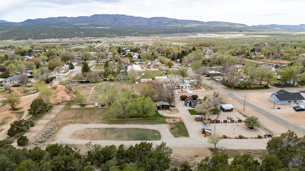 76 N 300 E, Kanarraville, UT à vendre - Autre – Image 1 sur 89