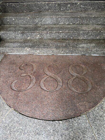 388-390 Commonwealth ave, Boston, MA à louer - Photo de l’immeuble – Image 3 sur 17