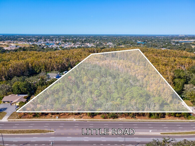 000 LITTLE ROAD, SOUTH OF JASMINE BLVD, New Port Richey, FL à vendre - Aérien – Image 1 sur 8