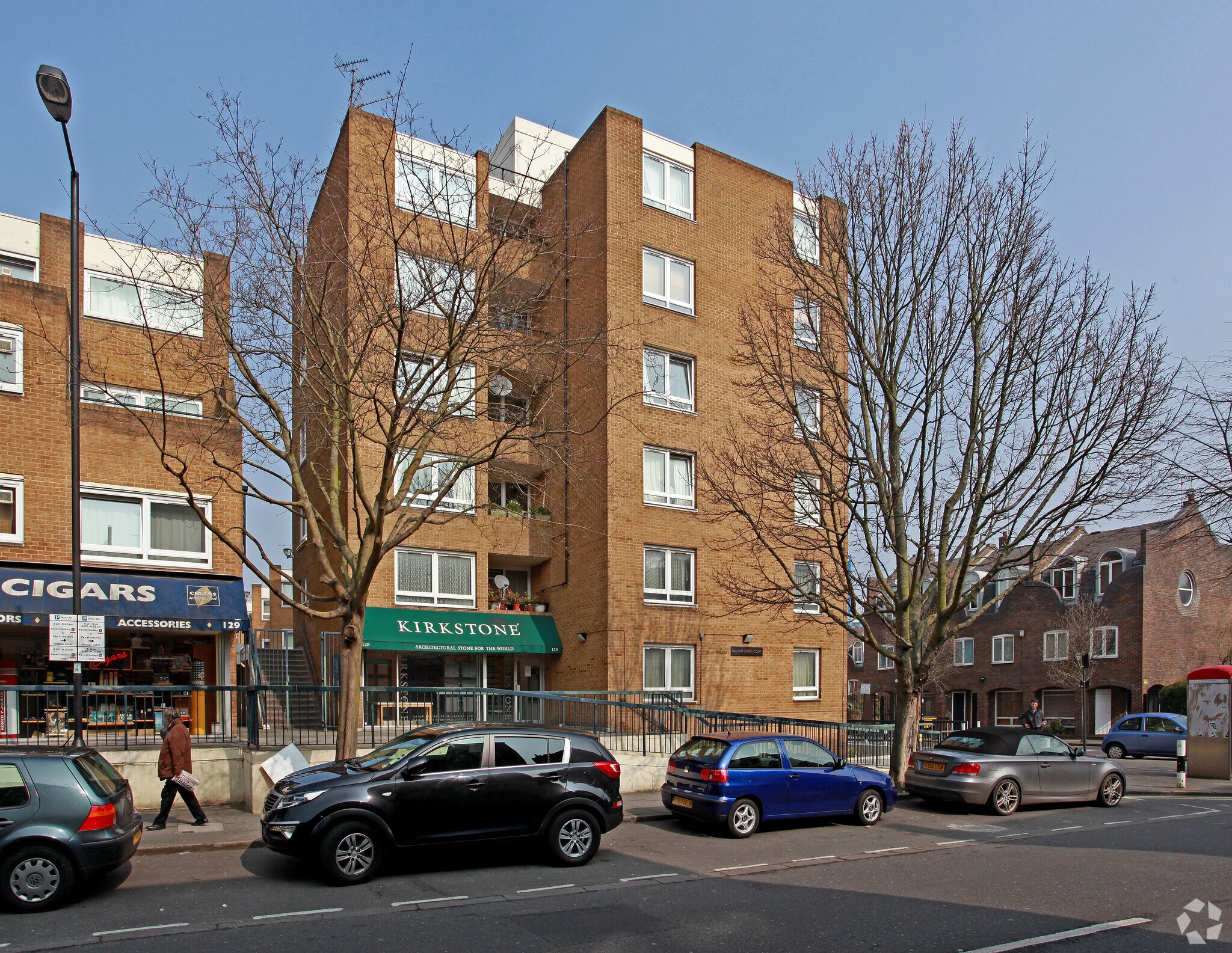 127-128 Walham Green Ct, Londres à louer Photo principale– Image 1 sur 4