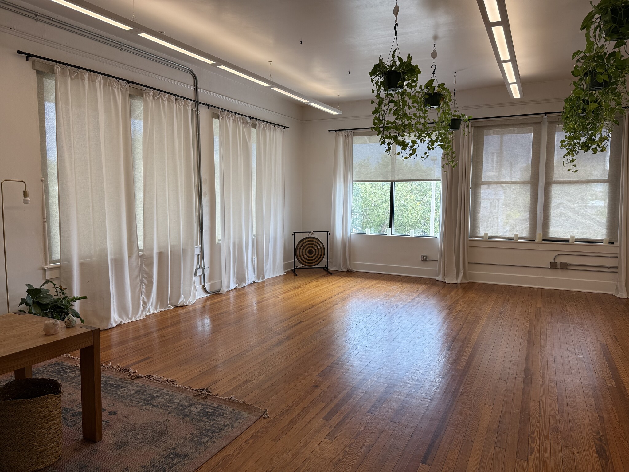 327 11th Ave N, Saint Petersburg, FL à vendre Photo intérieure– Image 1 sur 5