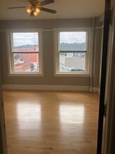 306 W Main St, Frankfort, KY à louer Photo intérieure– Image 2 sur 11