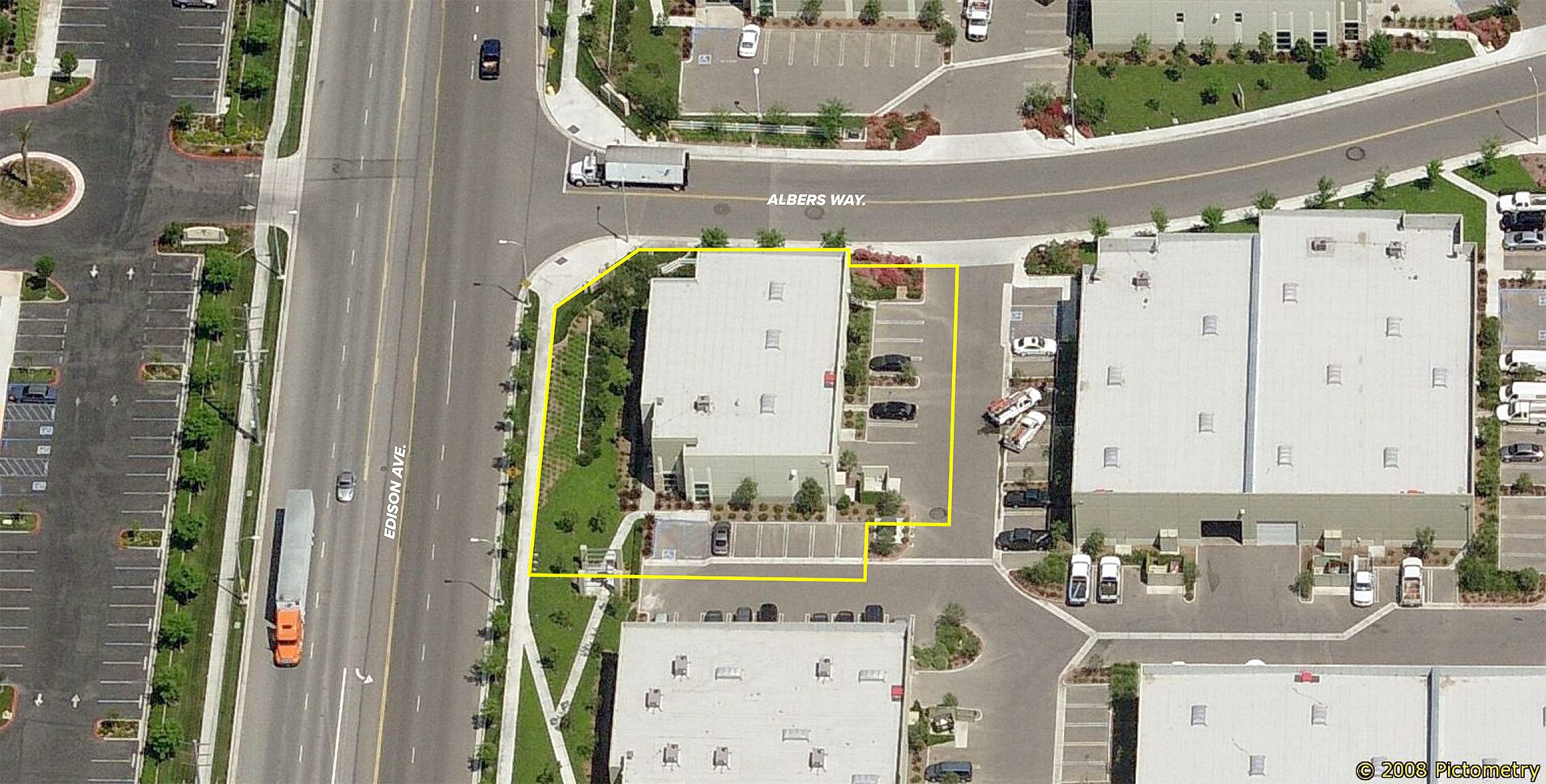 6951 Edison Ave, Chino, CA à vendre Photo principale– Image 1 sur 6