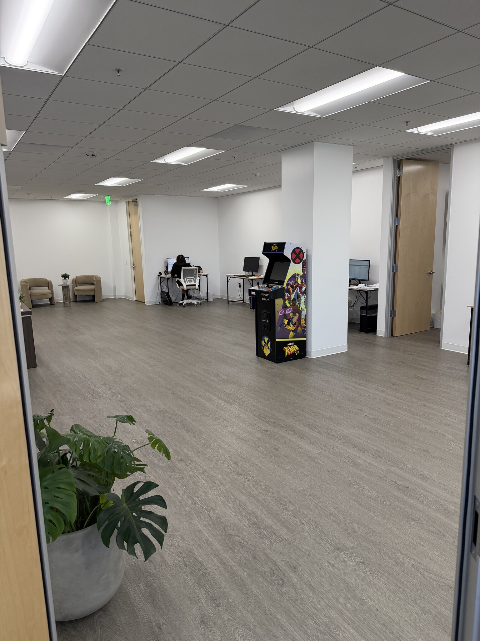 6300 Canoga Ave, Woodland Hills, CA à louer Photo intérieure– Image 1 sur 10